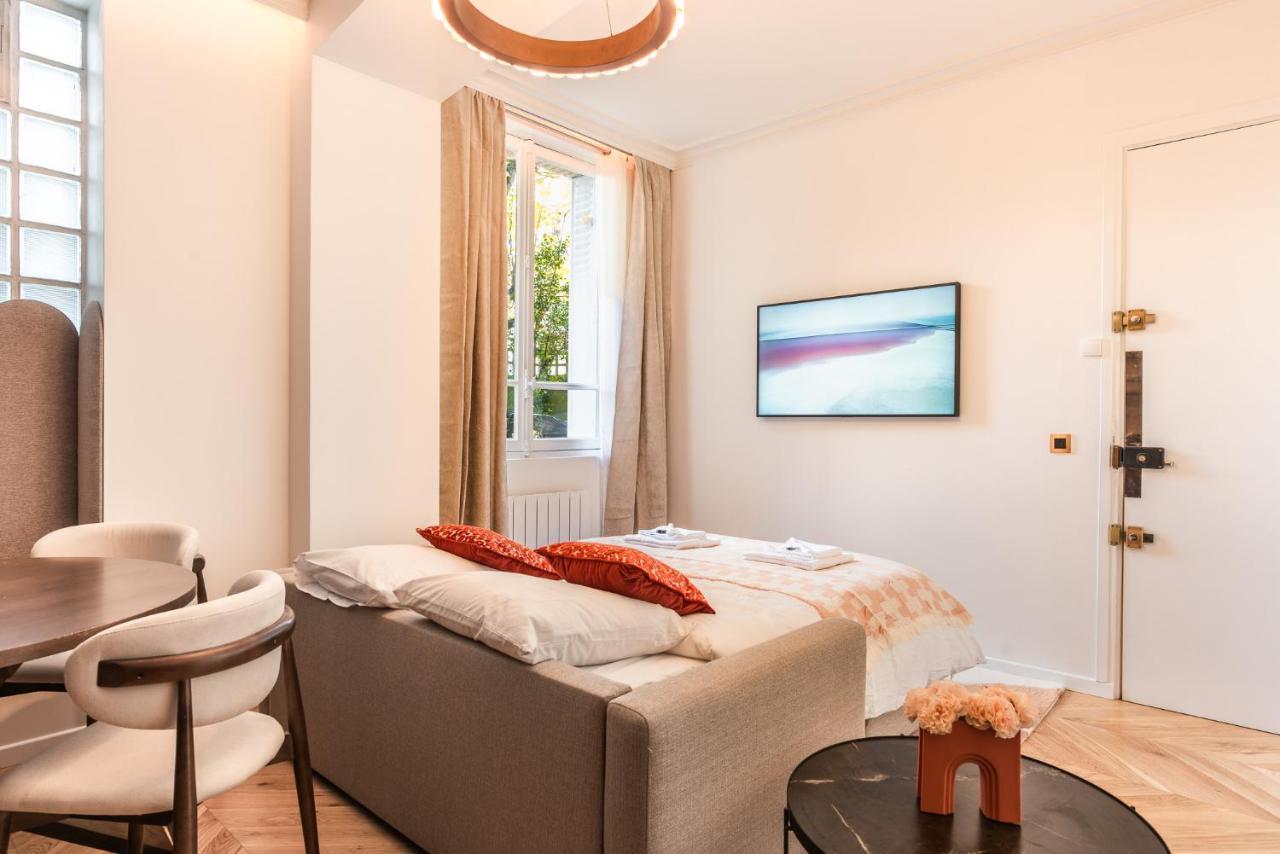 Charming And Cosy Apartment For 4 Guests Paris Bagian luar foto